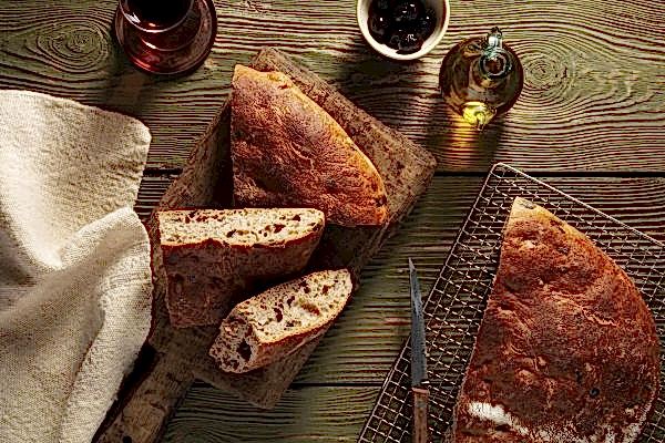 STARA PEKA-BALKAN KÖY EKMEĞİ